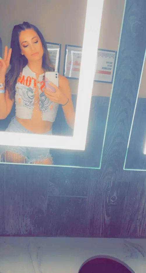 Meeting your husband in the hotel to ruin your marriage