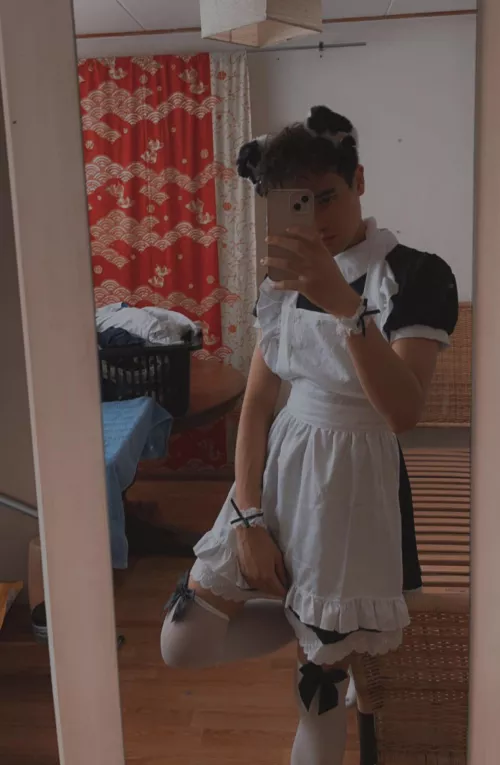 Need a Valorant duo to carry me in unrated xD