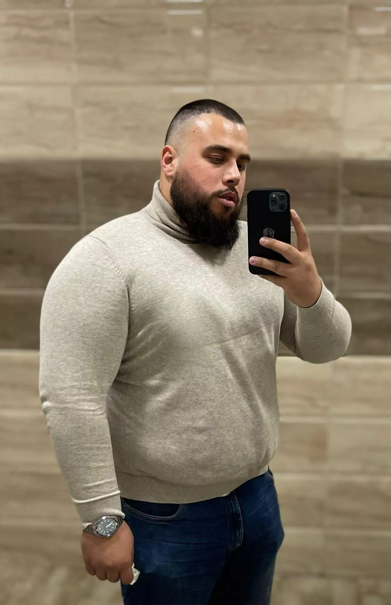 Smash or pass? 🥵