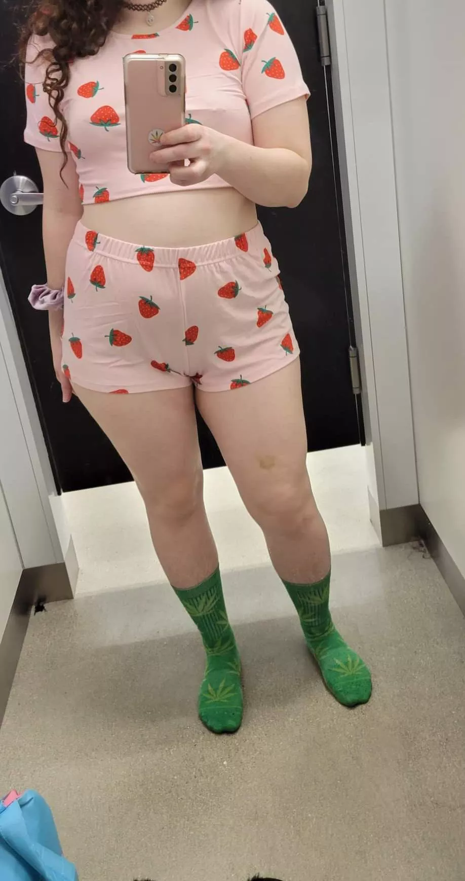 sweet pjs 🍓 (f)