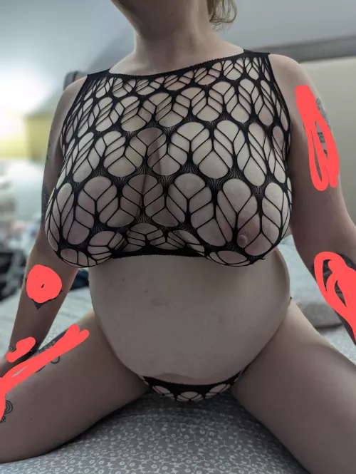 [tribute me] I got this set in the mail today, how can I feel even sexier?