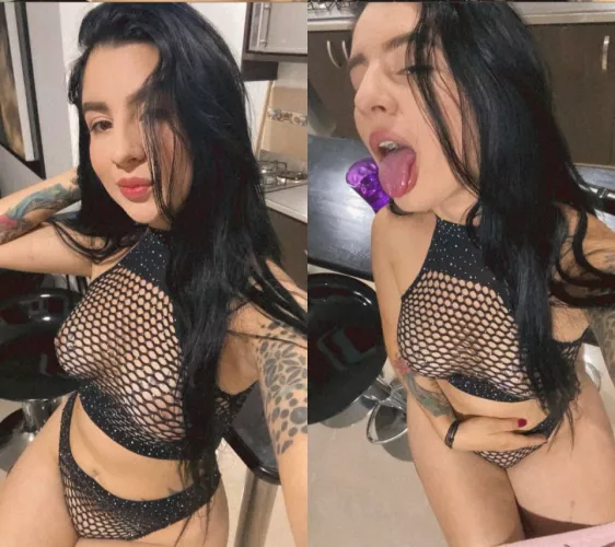 whoever likes it ,I will make you will be happy😈💕