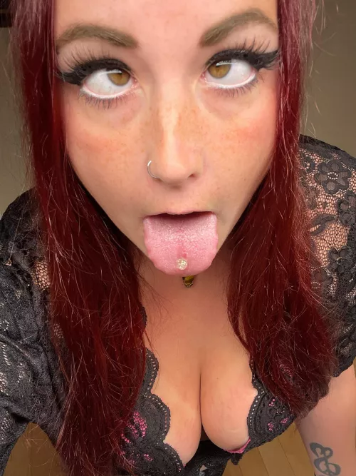 Would you cum on my face or down my throat? 😈