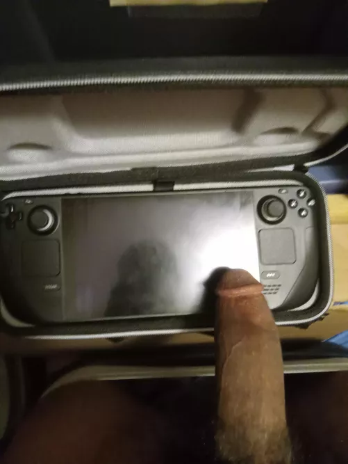 I'm all decked out and ready to play! the last component is a gamer lady who can move my third joystick.