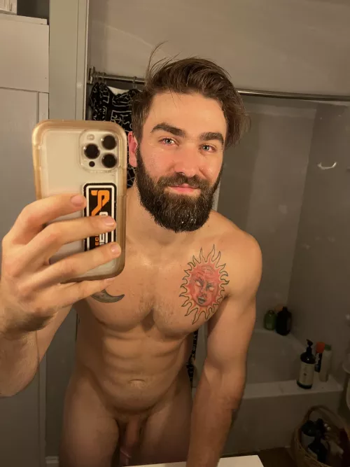 Making messes faster than I can clean them up😈😘