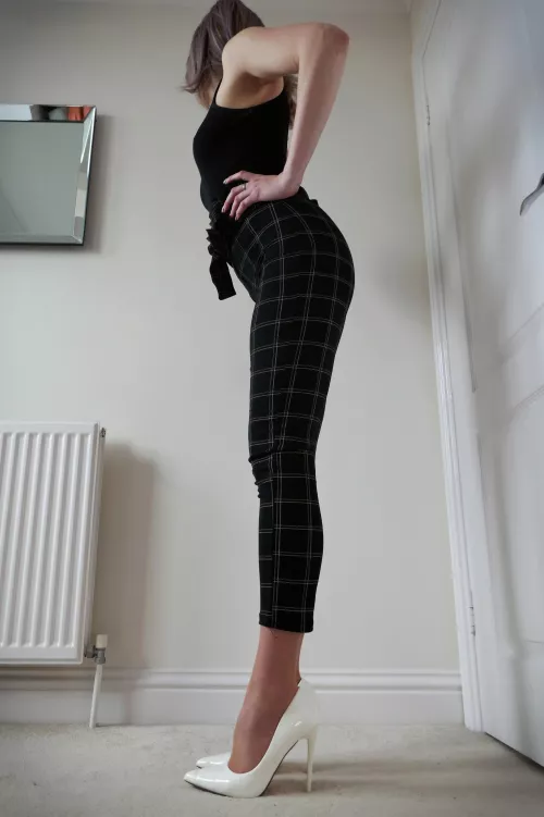 Who’s coming to work with me? x