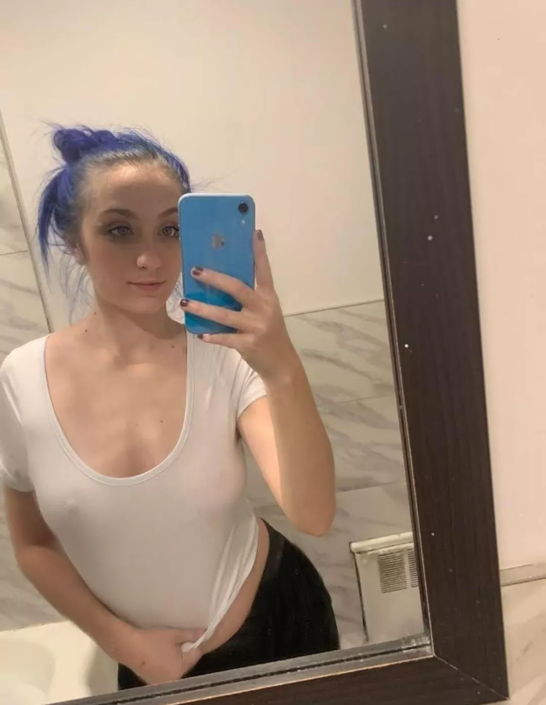 24F 😘