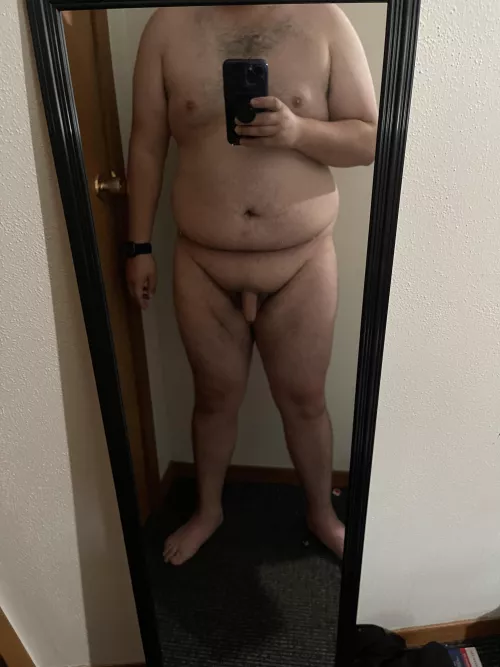 26M, 5’9, 235lbs. Have lost 30lbs in the last 6 months. Making progress.