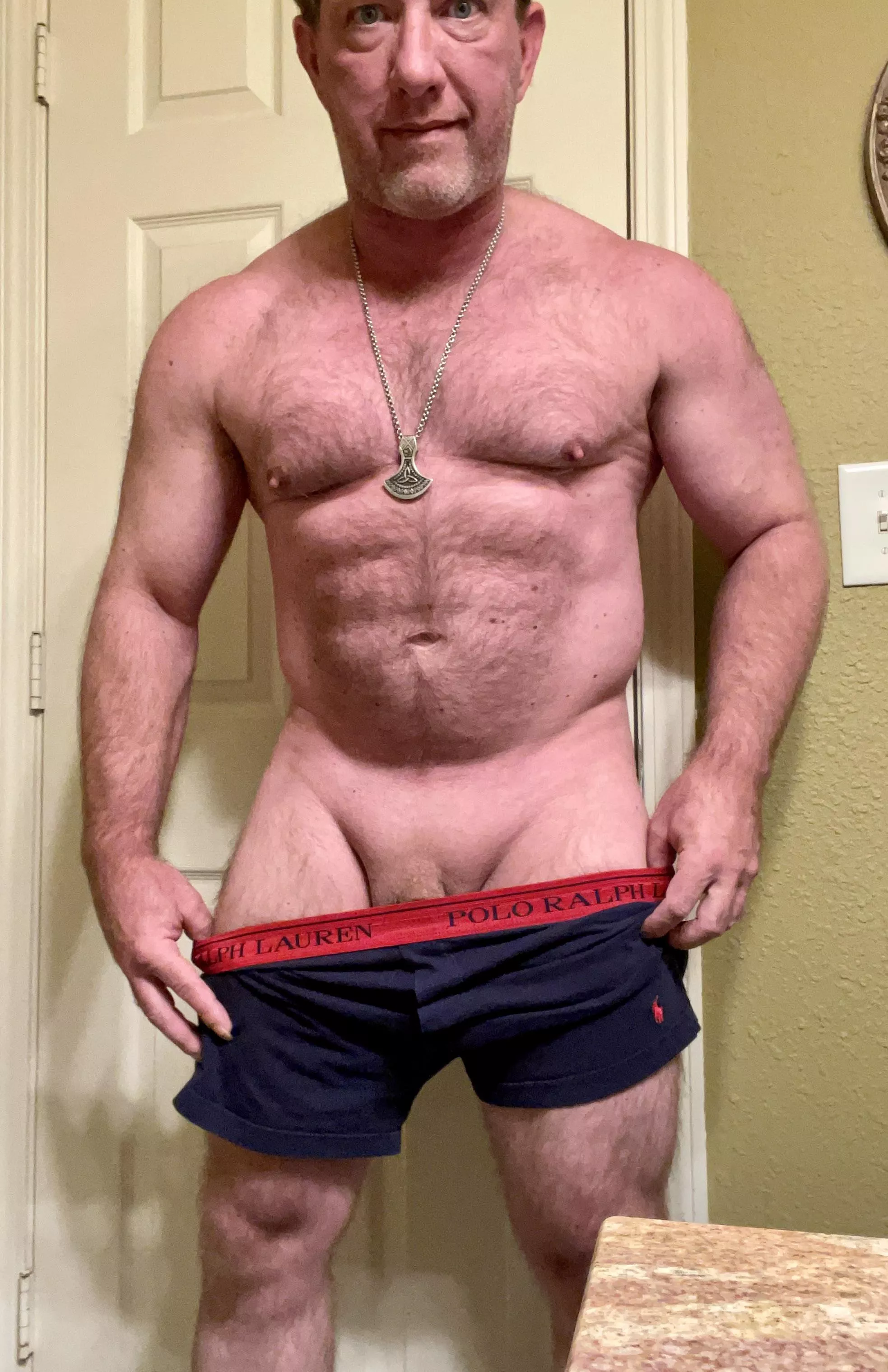 47(M) great workout. Everything I wanted to use was empty.