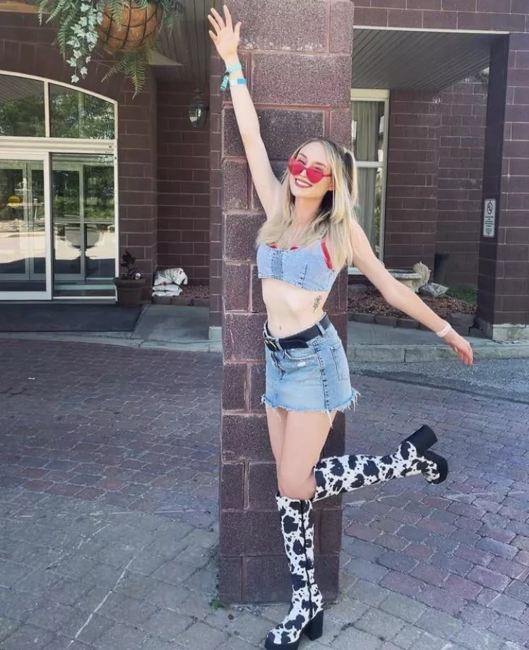 Blonde in denim