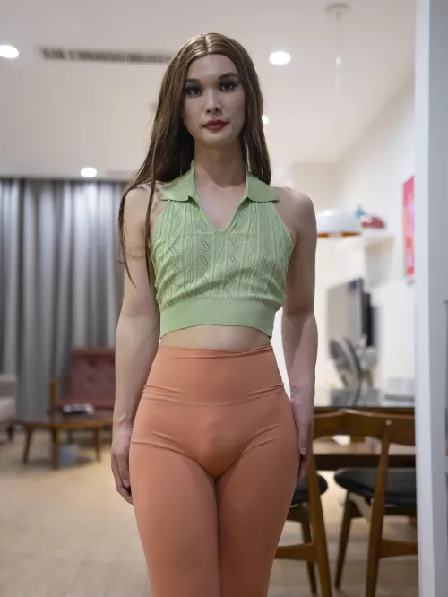 Do you prefer me with my bulge visible and we go on a date?