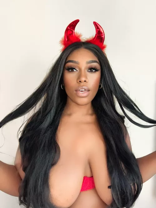 feeling a lil devilish❤️🔥🔥