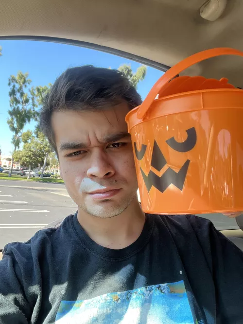 Guess what I got 😃🎃