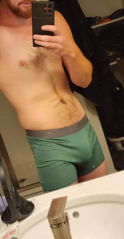 I think green suits me well. what do you think?