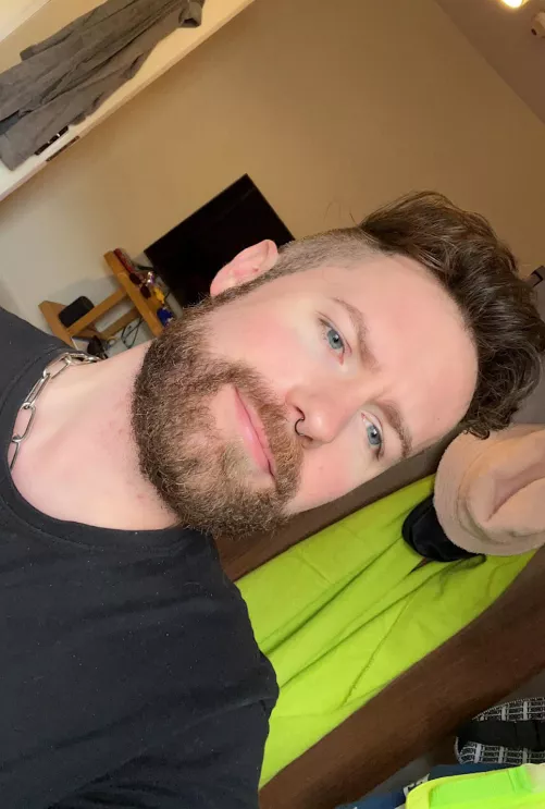 In true British fashion I politely paid for my haircut even though the length is still a little too long 🤪