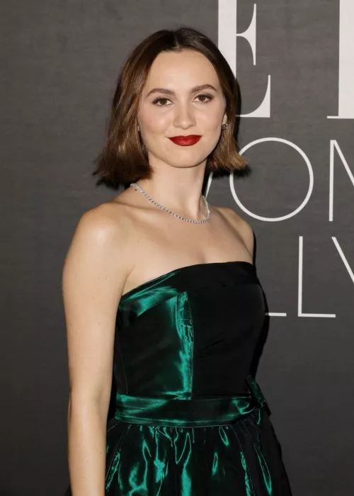 Maude Apatow