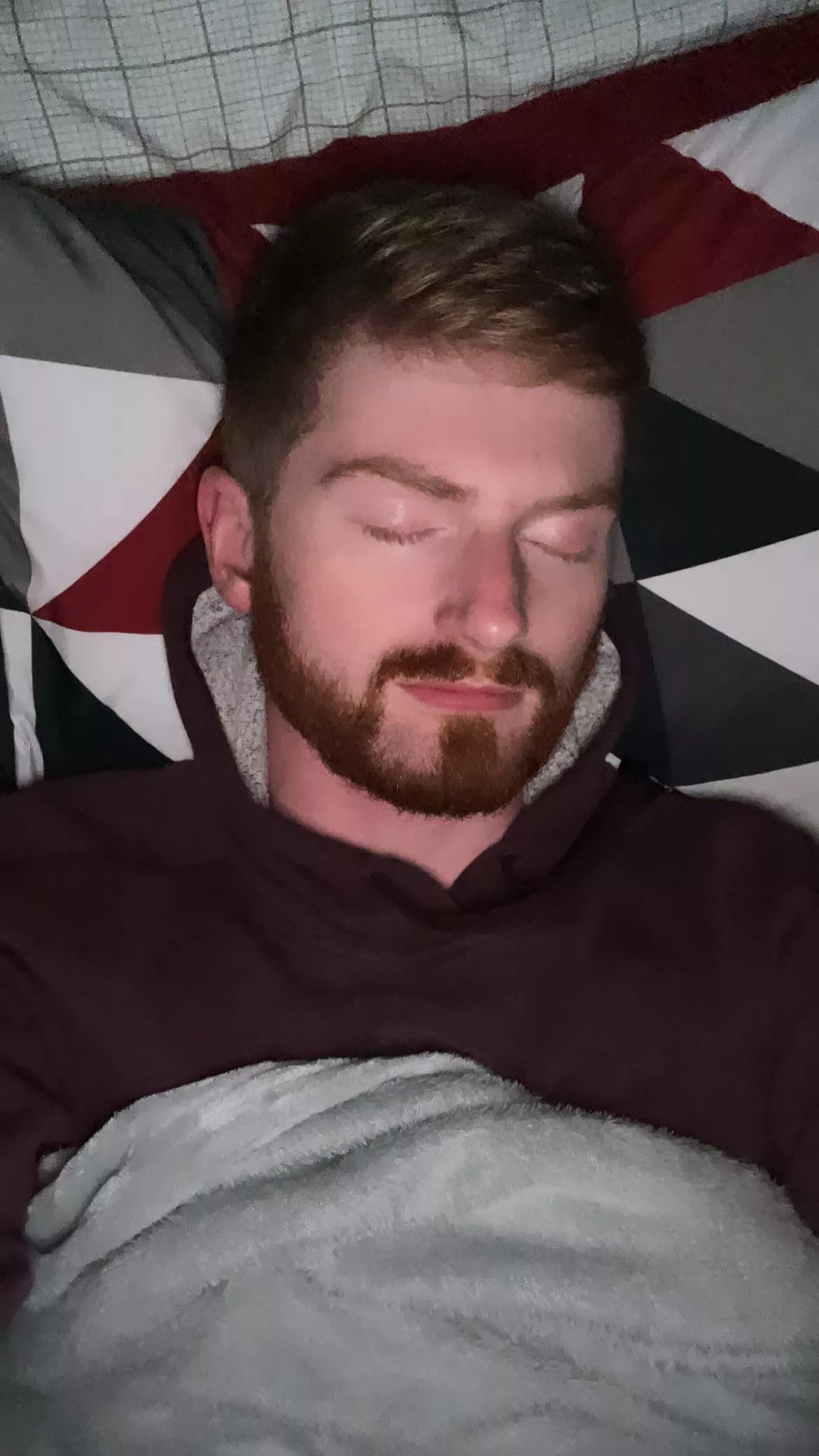 😴😴😴