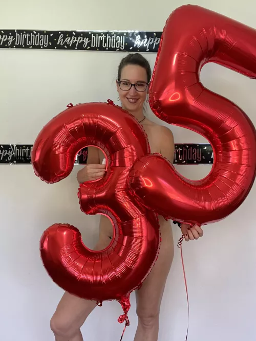 35 ♥️ German Single MILF in Australia creating her best life ♥️