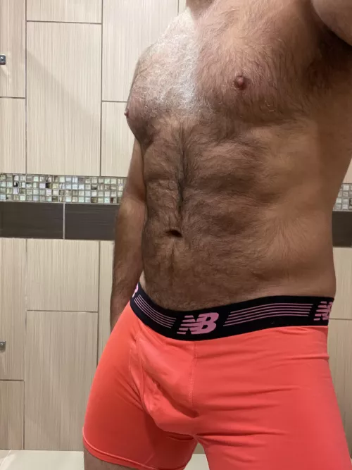 [40] Super sweaty today.