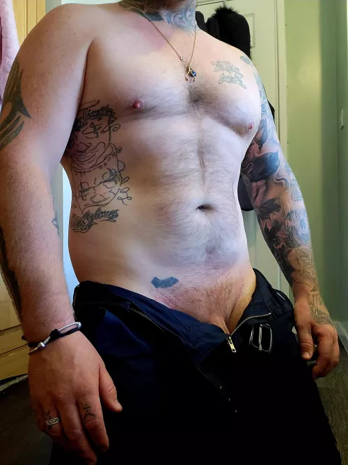 daddy's opened up his work trousers, are you going to get it out ?