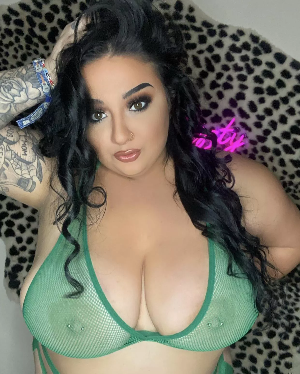 hump day 💚