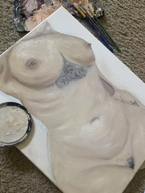I painted one of my nudes🤍