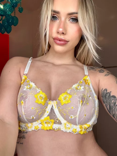 I would look even better if you can take it off me