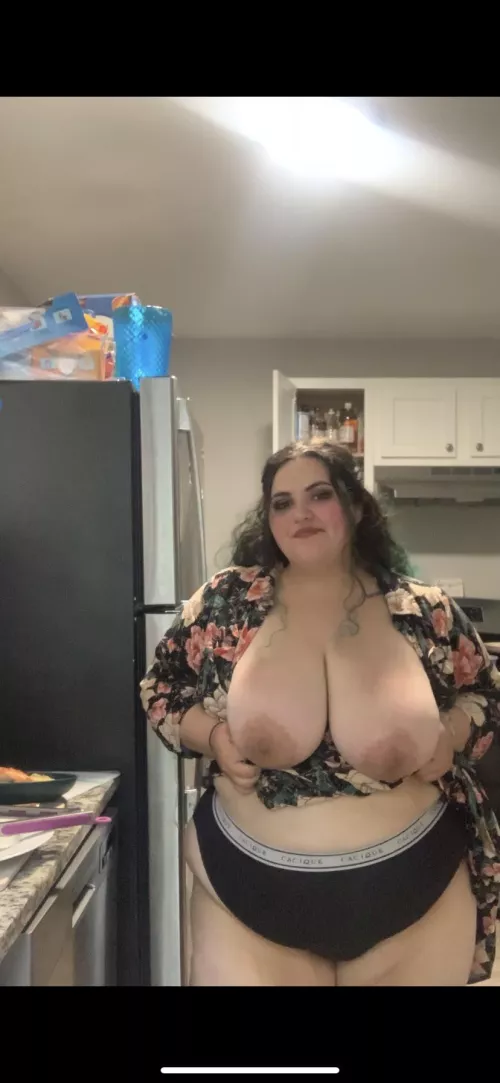 Kneel and eat me 😏