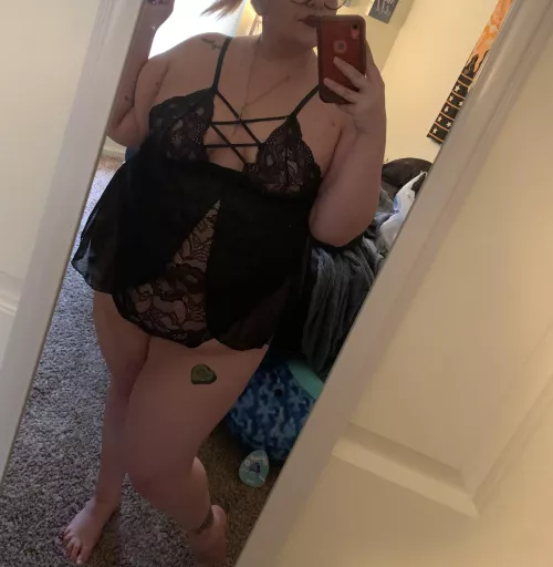 Love the way this looks on me 💕 stoked for my boudoir shoot