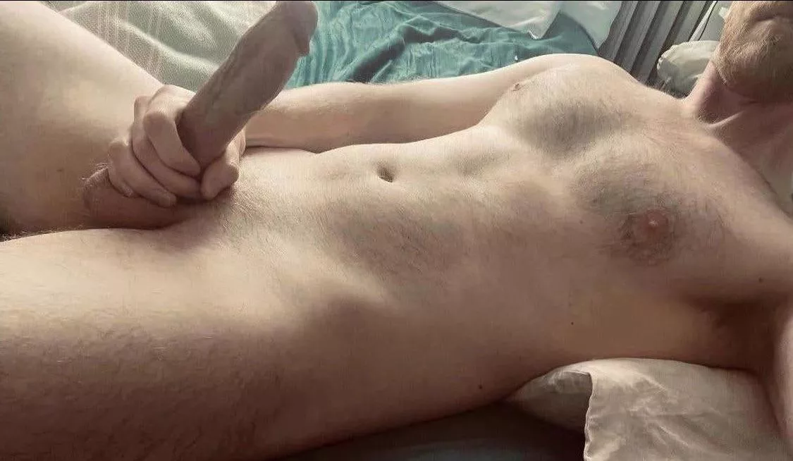 Not usually into breeding talk but this 6’4 ginger hasn’t cum in a week, and it’d be a shame to waste it… Not usually into breeding talk but this 6’4 ginger hasn’t cum in a week, and it’d be a shame to waste it…