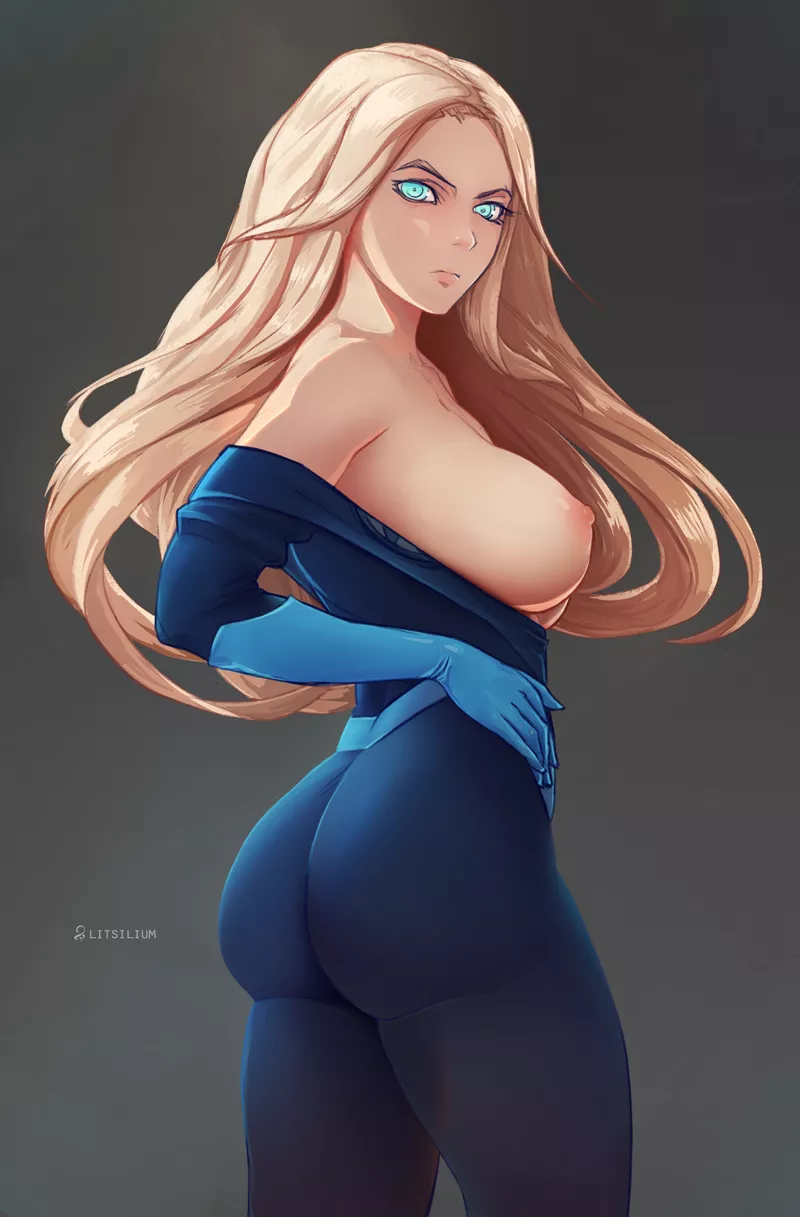Sue Storm Unzipped Suit Looking Back (Litsilium) [Marvel]
