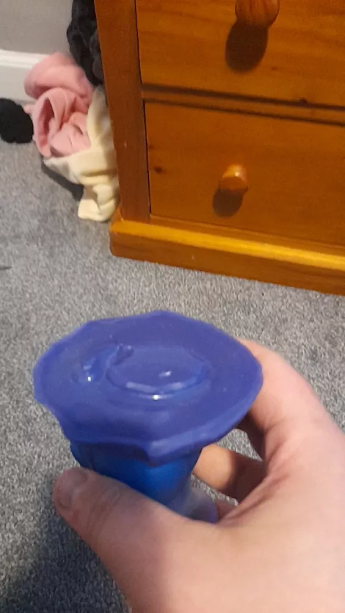 wtf is this bad dragon I don't see a suction cup