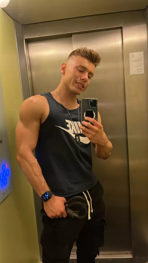 Going to pick up my dog 🐶