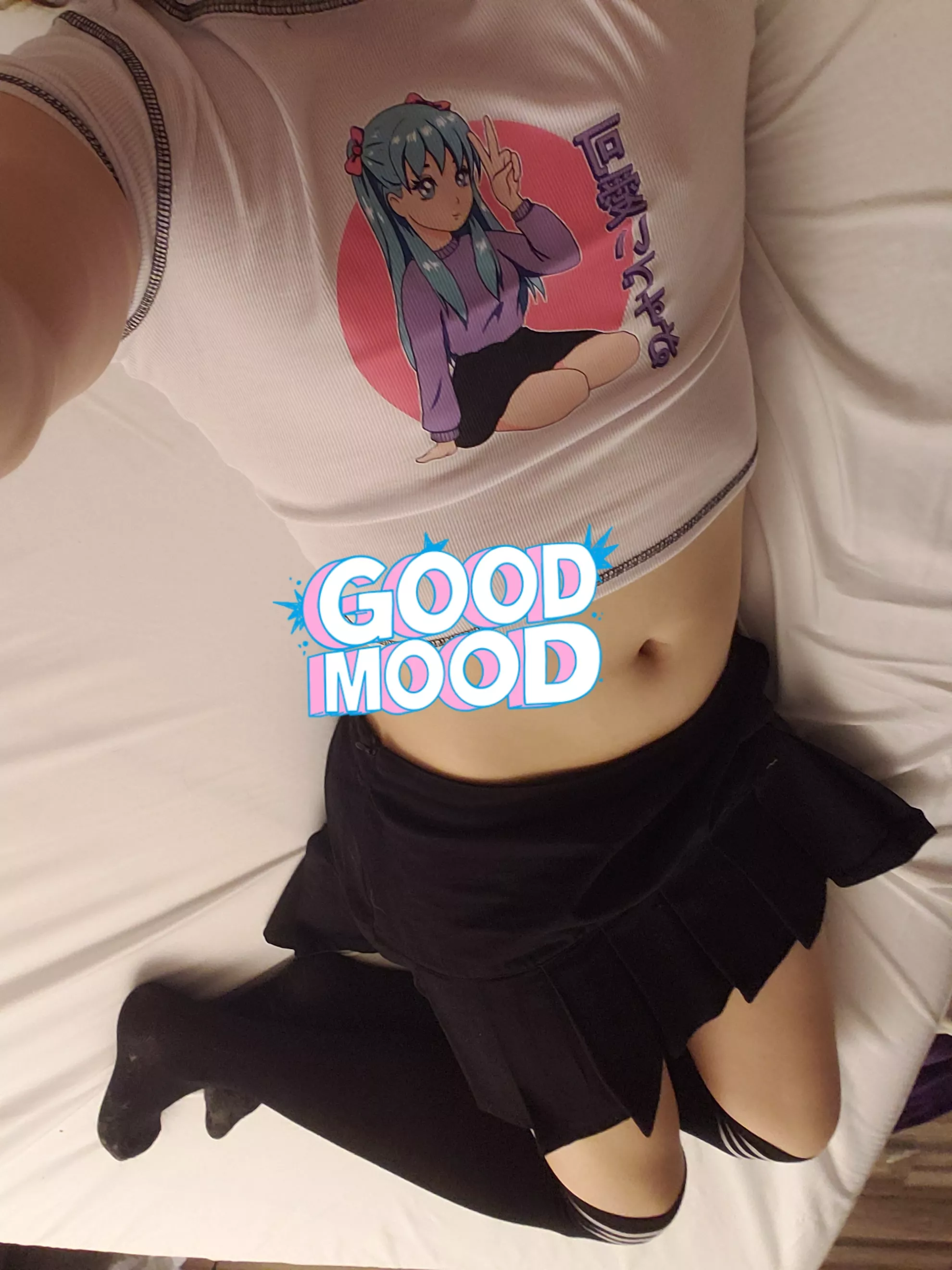 Hellos all~ New here ^.^ Be nice to me? 👉👈