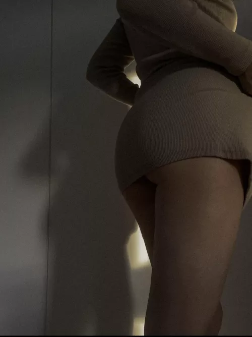 Like me from behind? You should see the rest of me!