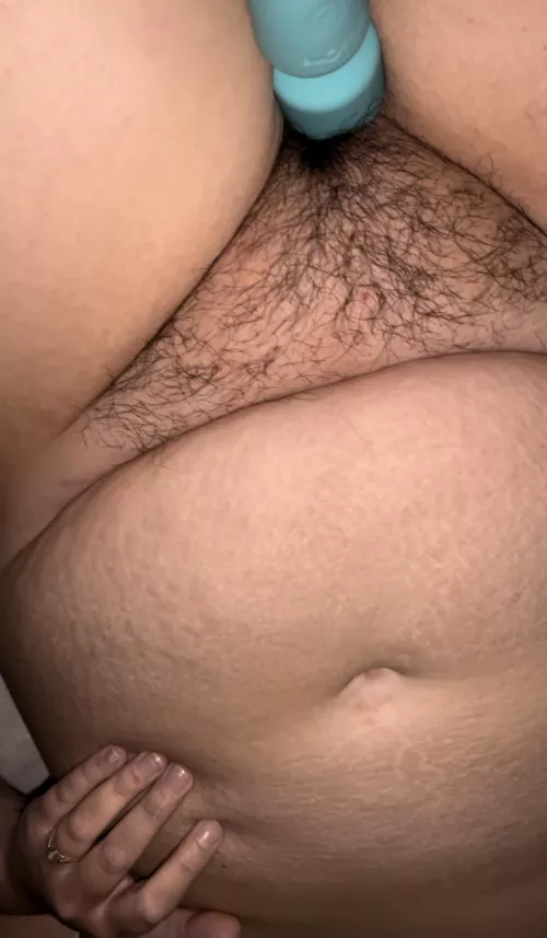 Moms need to masturbate too🐱