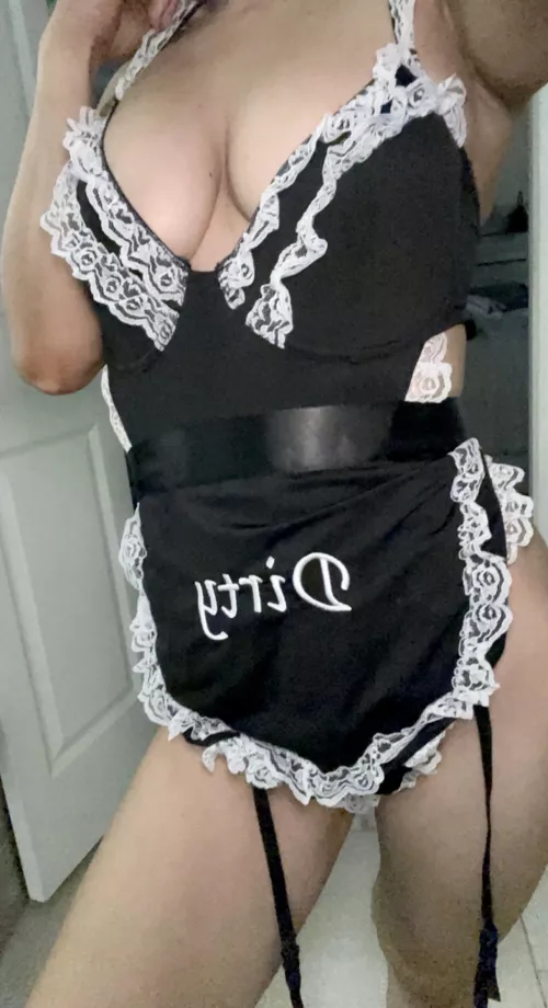 Slutty Halloween is my favorite time of year