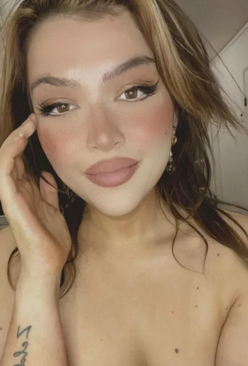 Wanna play? Free OF ❤️