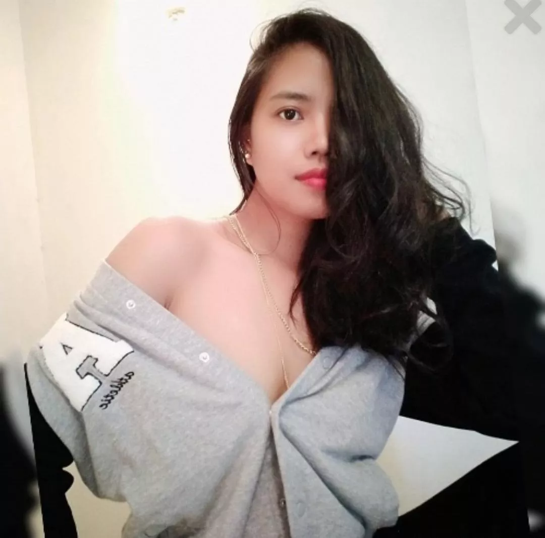 20F....My first post here ❤️🔥🥰😘