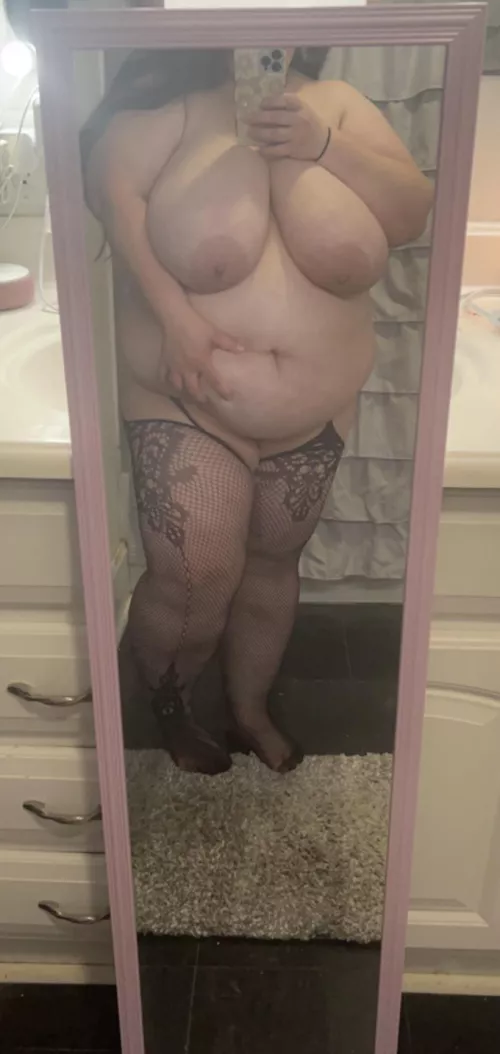 Fridays are for fat girls! 😘