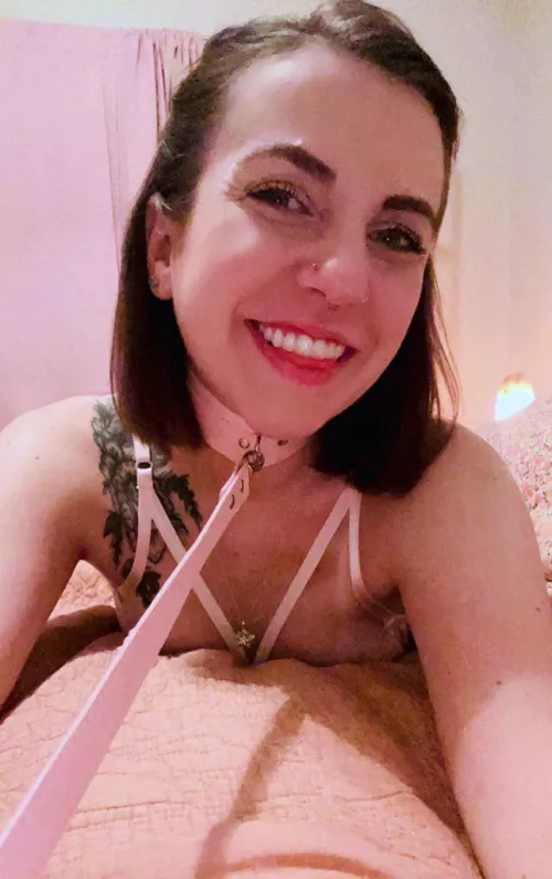 Grab my leash, Daddy. I’m ready for my walk 💗😌