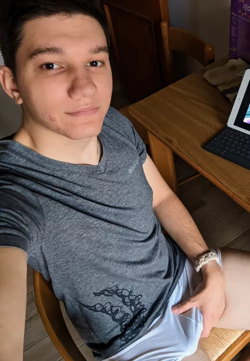 Horny before lunch 🔥