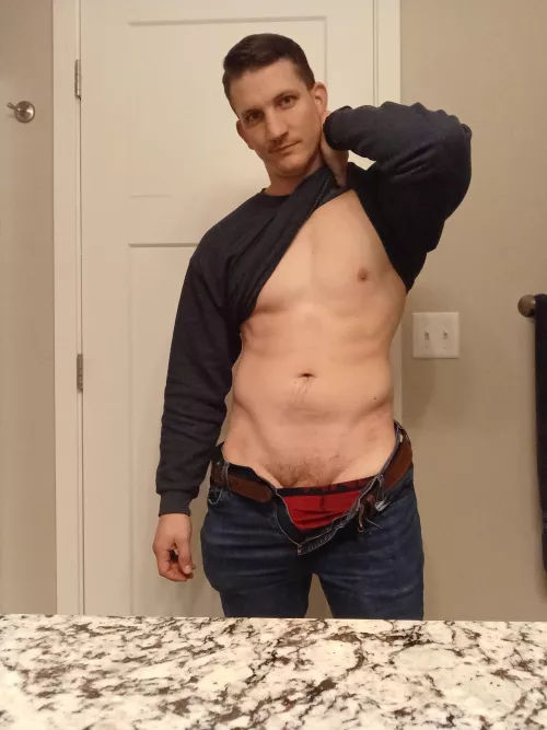 It's sweatshirt season, where do you start? 👀