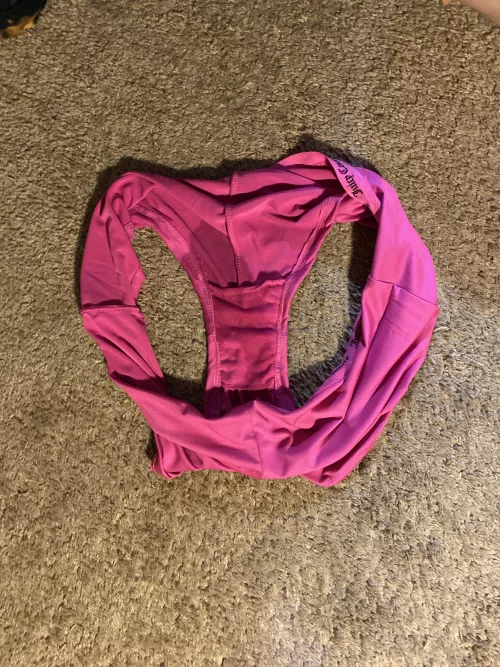 [selling] Let a pretty girl squirt in panties for you to smell🥰 smelly and wear them full day then squirt in them 😏 $40