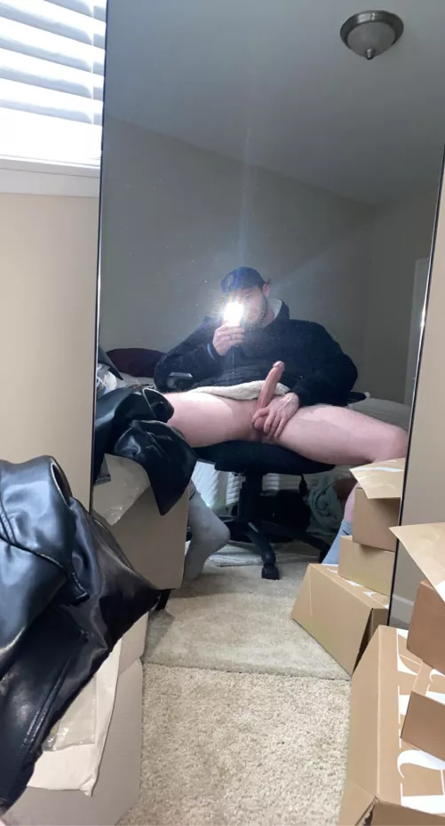 So fucking horny who wants to help with that?