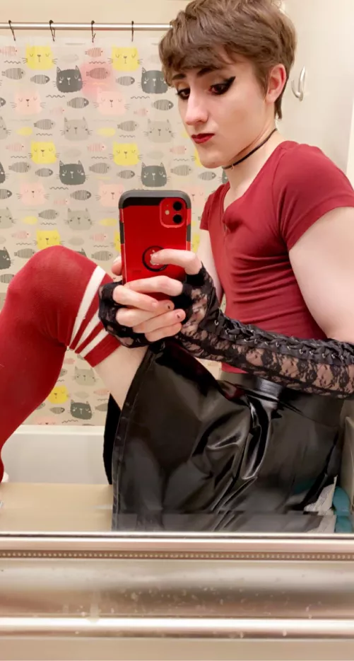 Still a bit new to this… What do you all think? 😊