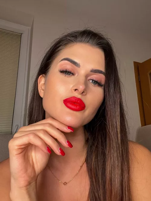 The only sign to fall in love with is a money sign