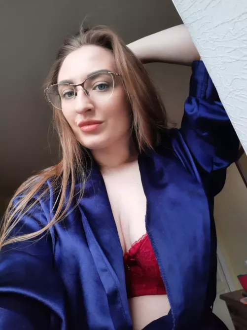 this delicious girl looks very sexy