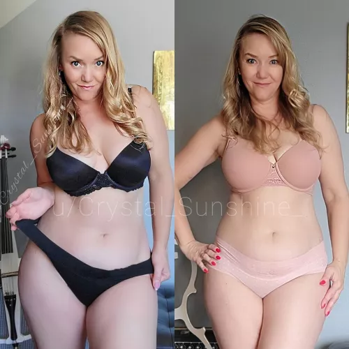 Do you love a little tummy on a mature woman? [F49]