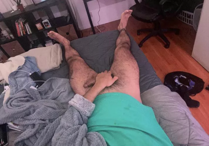 Gf thought this was a hot pic, what do y’all think?